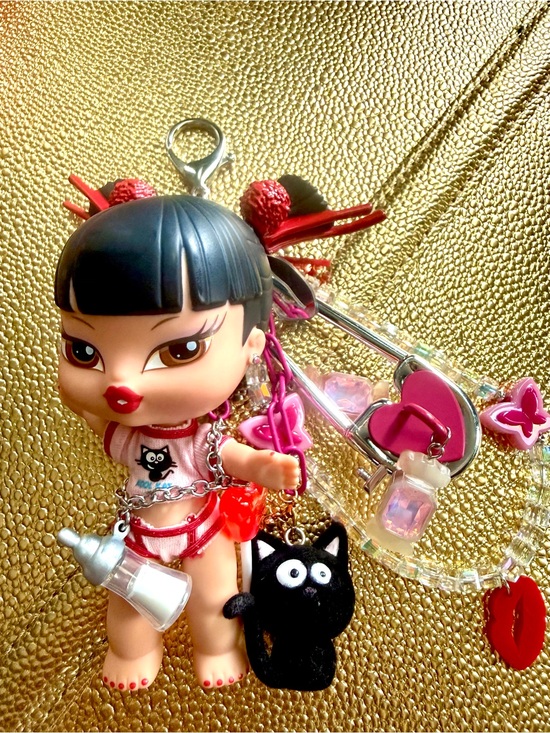 Bratz Accessories - Custom Jade Bratz Doll Bag Charm Y2K Kawaii Purse Charm Keychain